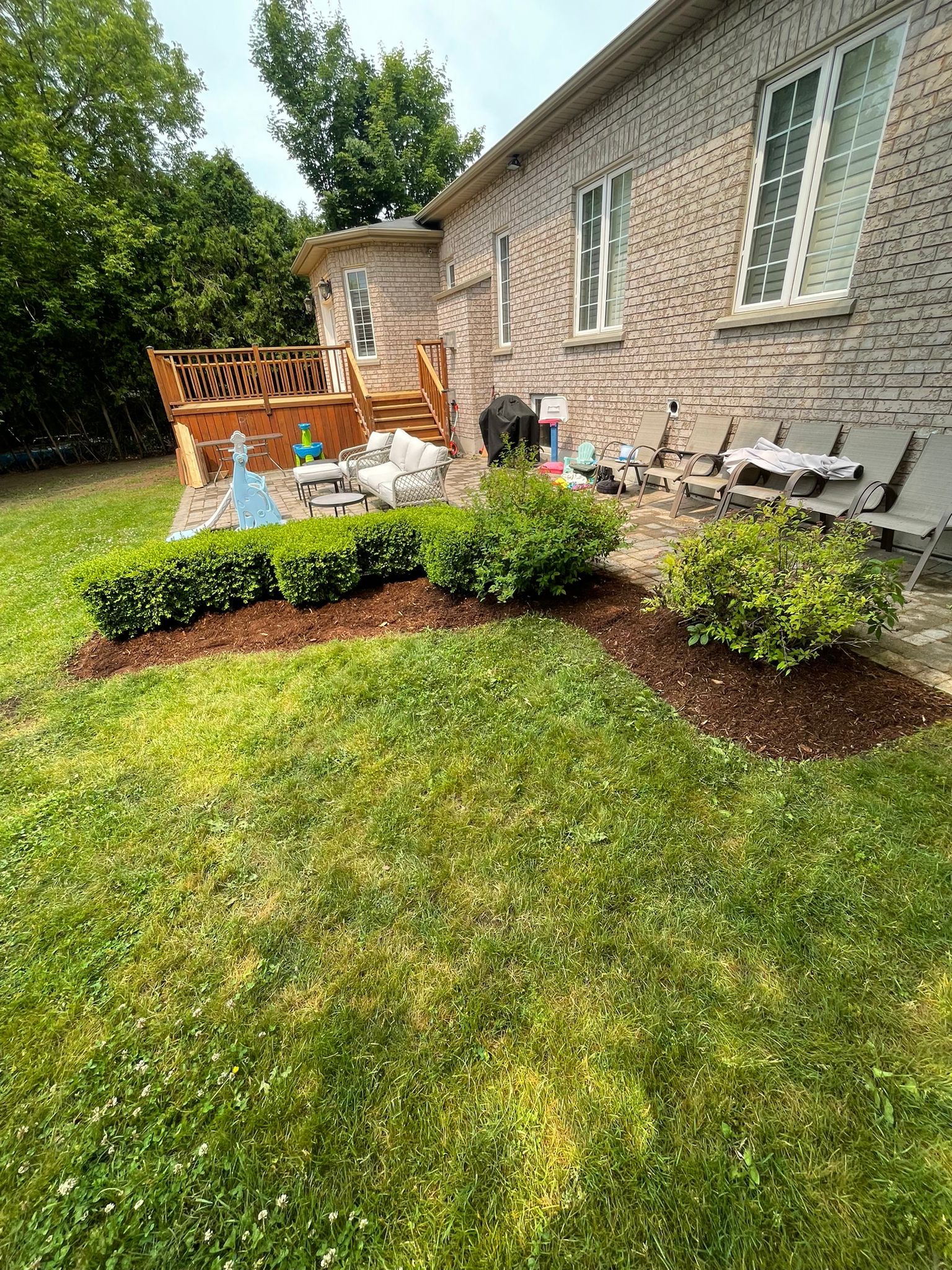 Mulch and planting project 2